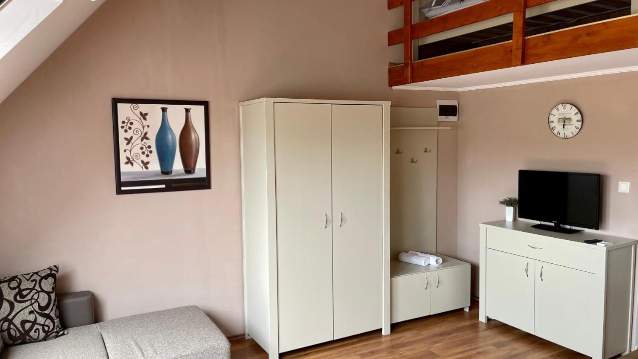 Gyula Var Premium Apartman 外观 照片